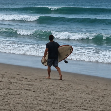 Eric Smith surfing
